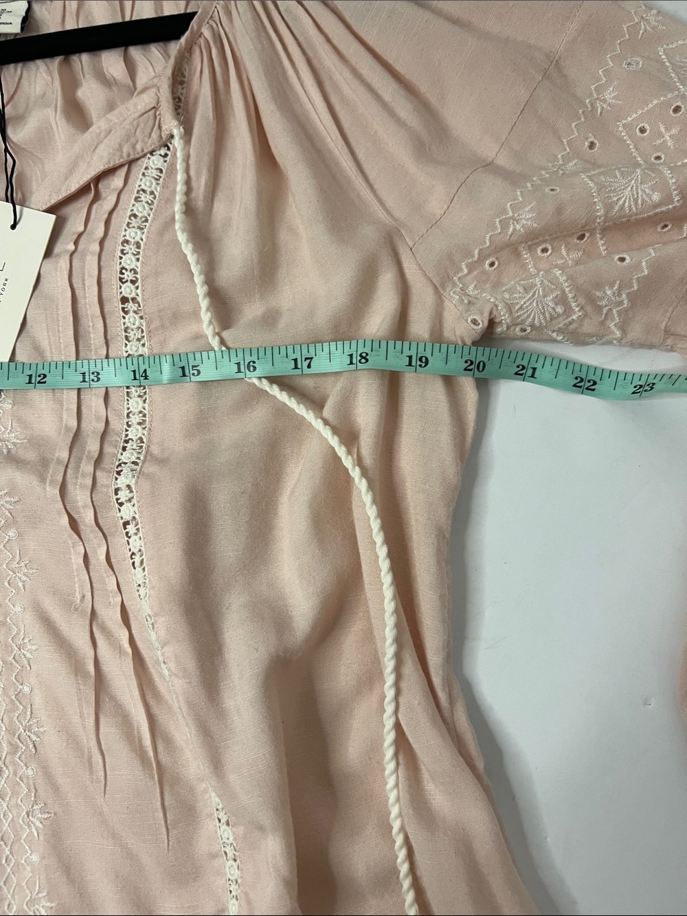 Rachel Zoe Soft Blush Embroidered Peasant Top Womens size M - Picture 9 of 11